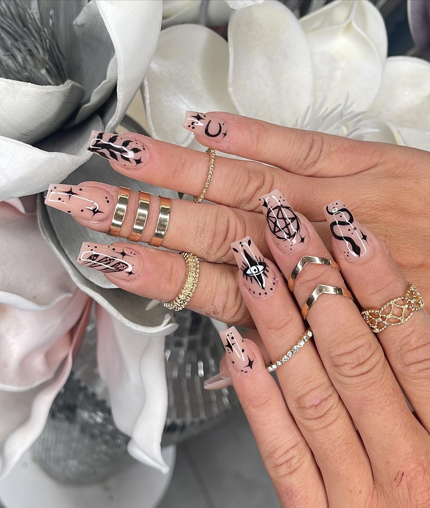 Elegant Nails nail photo 4